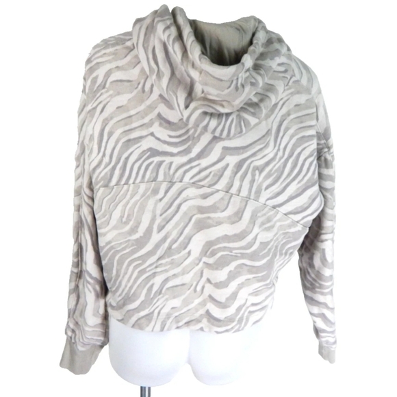 Sweaty Betty Essential Zebra Hoodie - Picture 4 of 4
